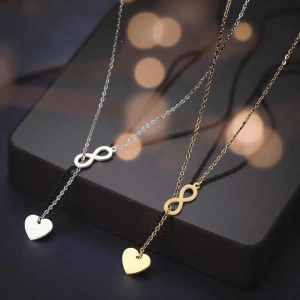 Collana con Infinito